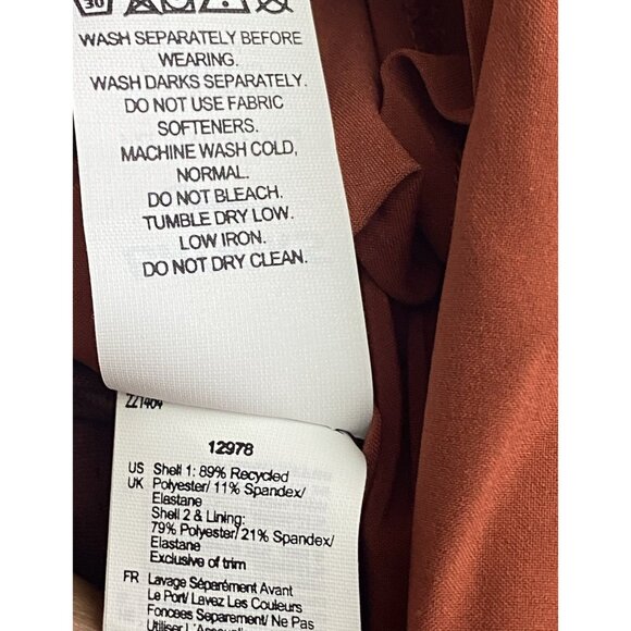 Brooks Woman Size Medium Copper Run Raisin Chaser 2 in1 5" Shorts Recycled Fabri - Picture 7 of 12